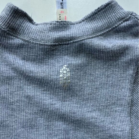 FREE PEOPLE MOVEMENT *GREY* Laura Long Sleeve Rib Top by at Free People Small - Picture 11 of 12